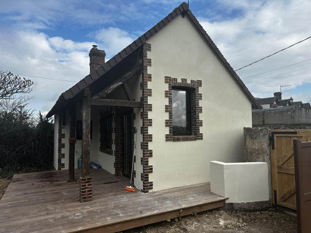 Rénovation de Façade à Digny : Découvrez Notre Projet à l'Atelier de la Longère